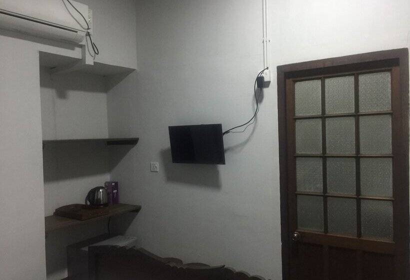 اتاق خانوادگی, Shwe Yo Vintage Hostel