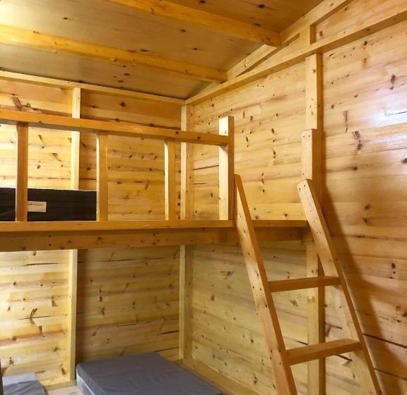 Семейное Бунгало, Freedom2   Hostel