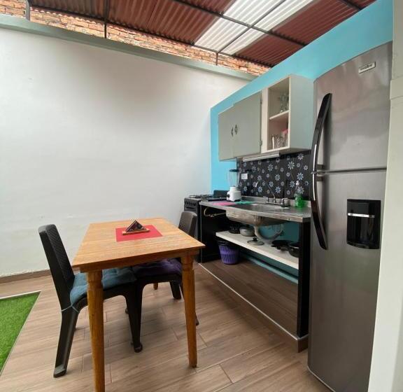 Номер Стандарт Вид на Сад, Havana Hostel Cali & Dance School