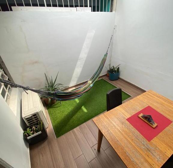 标准房带园景, Havana Hostel Cali & Dance School