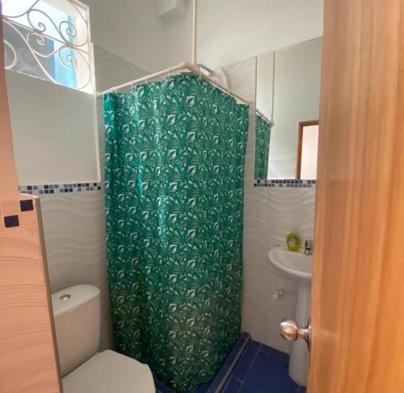 اتاق استاندارد با چشم‌انداز باغ, Havana Hostel Cali & Dance School