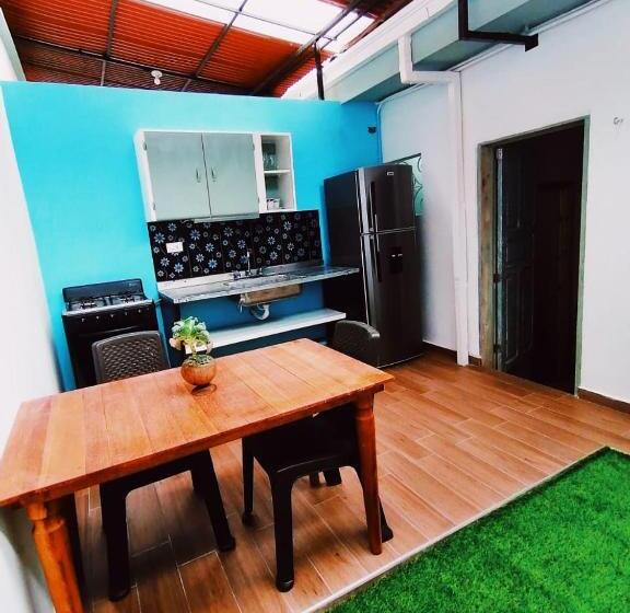 Номер Стандарт Вид на Сад, Havana Hostel Cali & Dance School