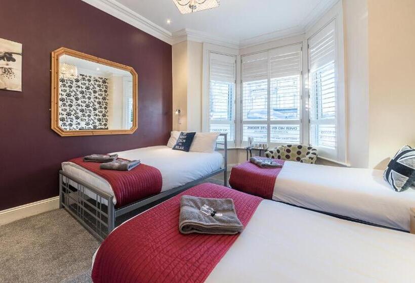 四人标准间, Hellenic