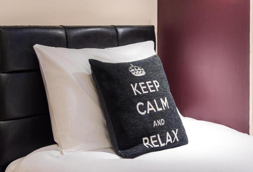 四人标准间, Hellenic