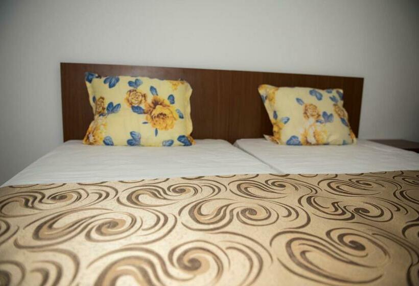 اتاق استاندارد, Hostel Ruxandra
