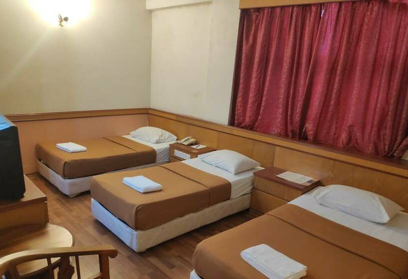 חדר סטנדרט לשלושה, Flora Place