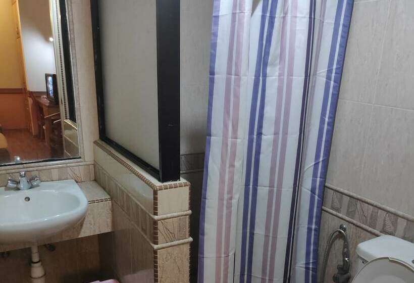 חדר סטנדרט, Flora Place