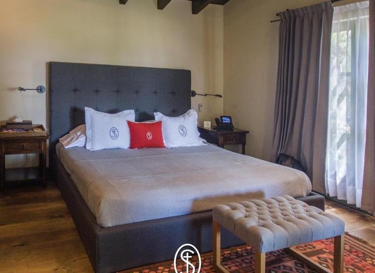 סוויטה, La Santísima Trinidad