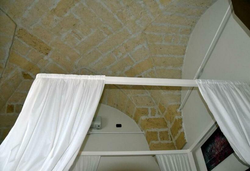 סוויטה דלוקס, Tenuta Caradonna