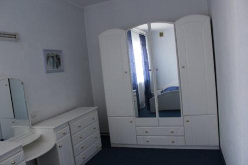 스위트, Zhovtnevyi