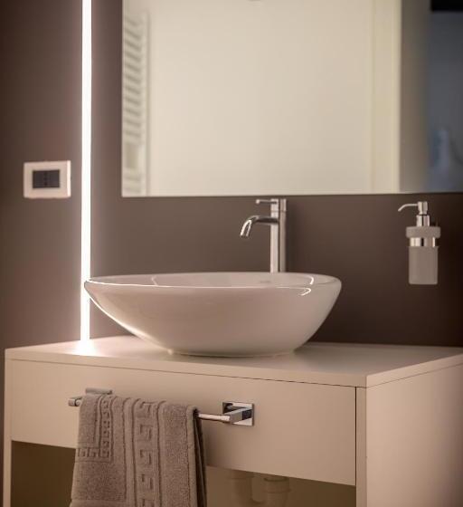 سوییت جونیور, B&b Gli Scorci Di Trento