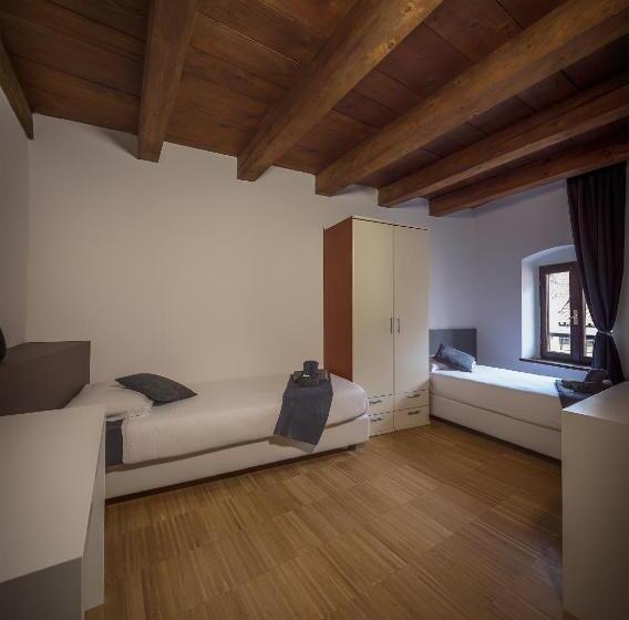 اتاق لوکس خانوادگی, B&b Gli Scorci Di Trento