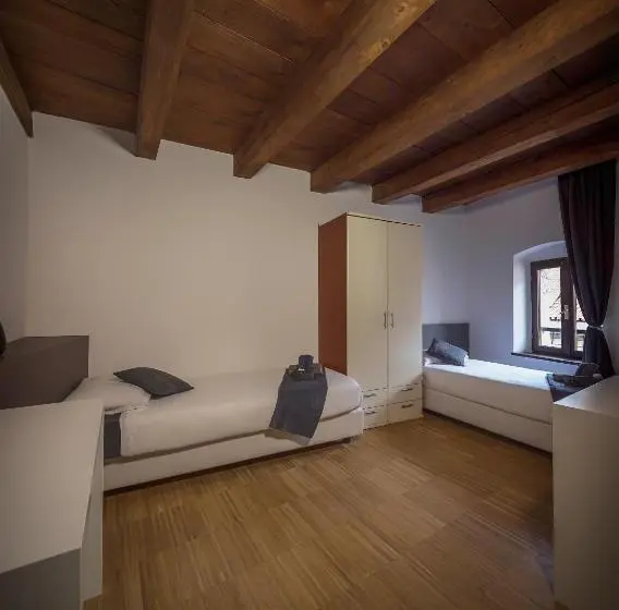 اتاق لوکس خانوادگی, B&b Gli Scorci Di Trento
