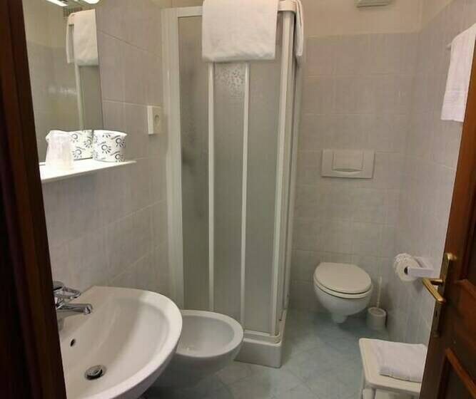 חדר סטנדרט, Ai Tre Ponti