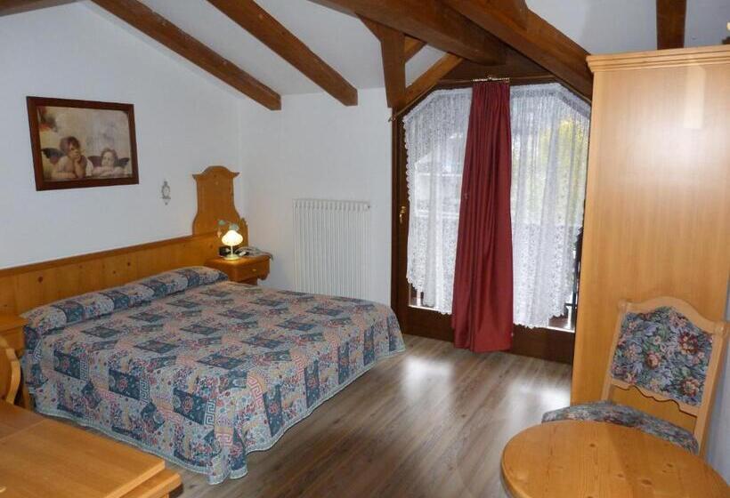 חדר סטנדרט, Ai Tre Ponti