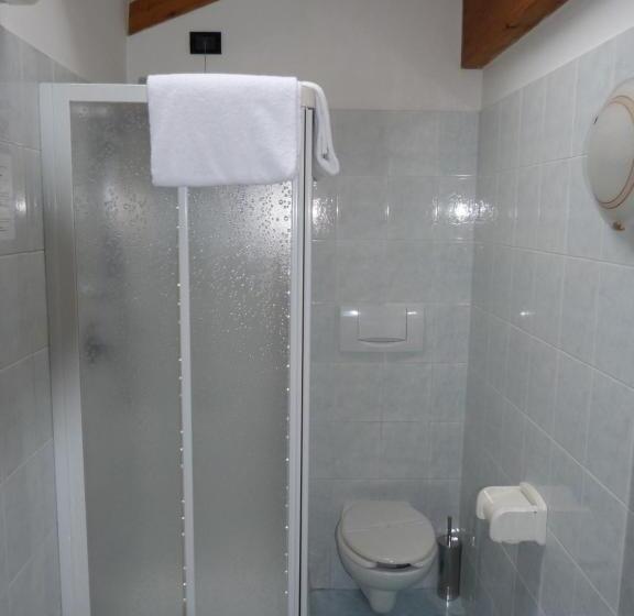 חדר סטנדרט יחיד, Ai Tre Ponti