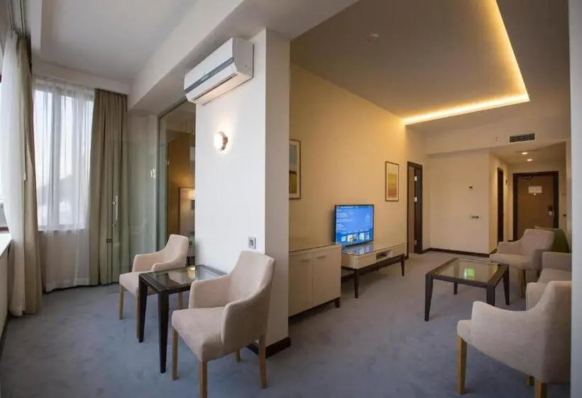 سوییت, Ararat Resort Tsaghkadzor