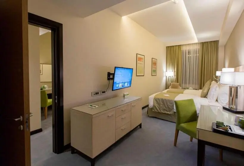 اتاق سوپریور چهار تخته, Ararat Resort Tsaghkadzor