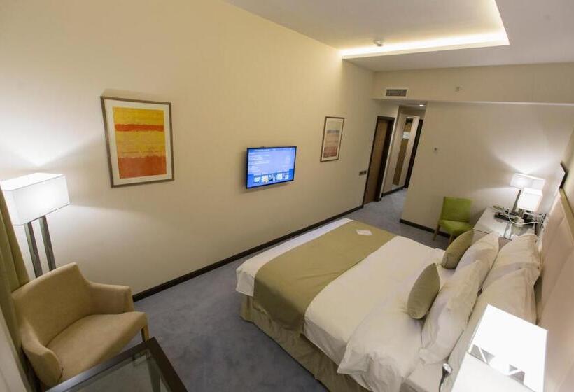 اتاق سوپریور چهار تخته, Ararat Resort Tsaghkadzor