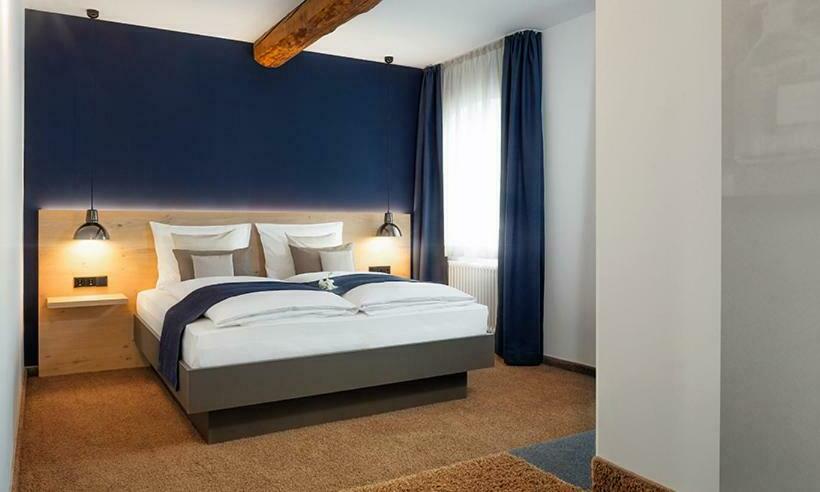 标准间, Bischoffs