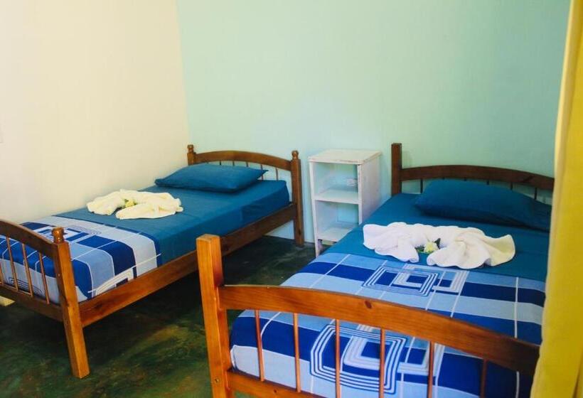 디럭스 스튜디오, Las Hamacas