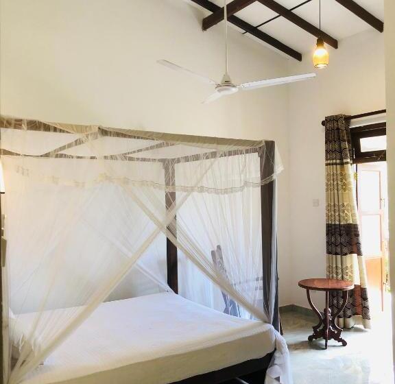 Deluxe Room, Riverwood Villa