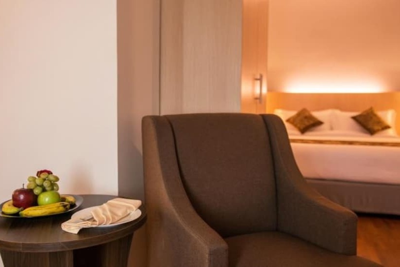 اتاق پرمیوم, Wyne