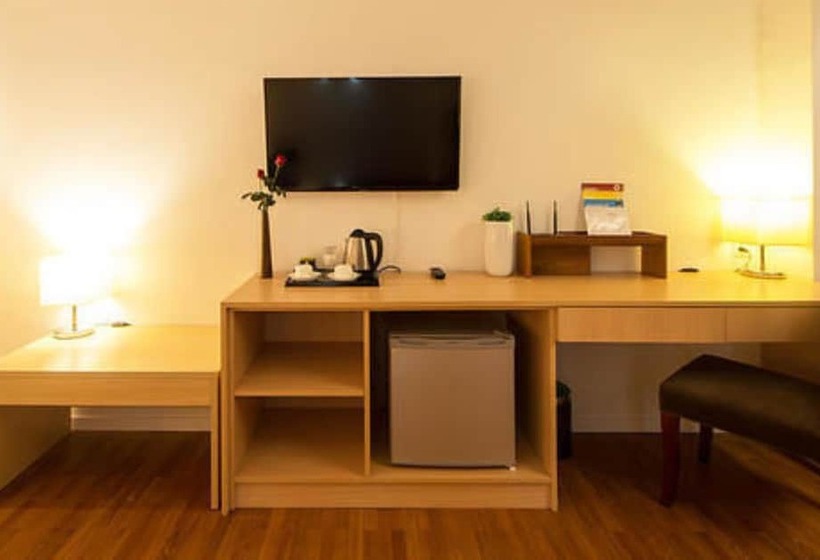 سوییت خانوادگی, Wyne