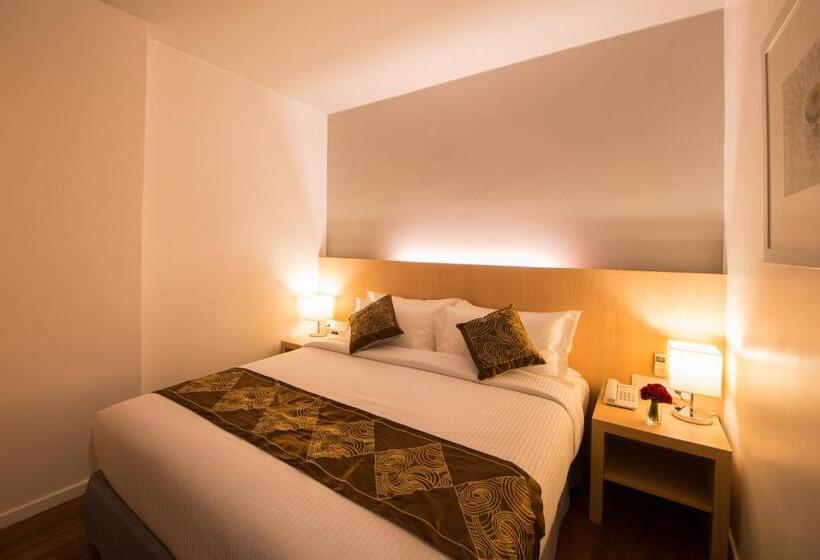 اتاق پرمیوم, Wyne