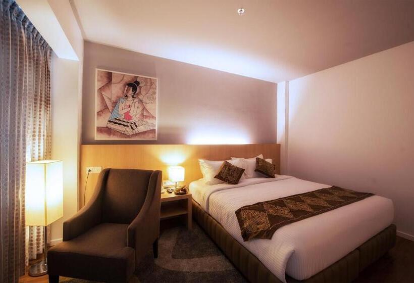 سوییت خانوادگی, Wyne