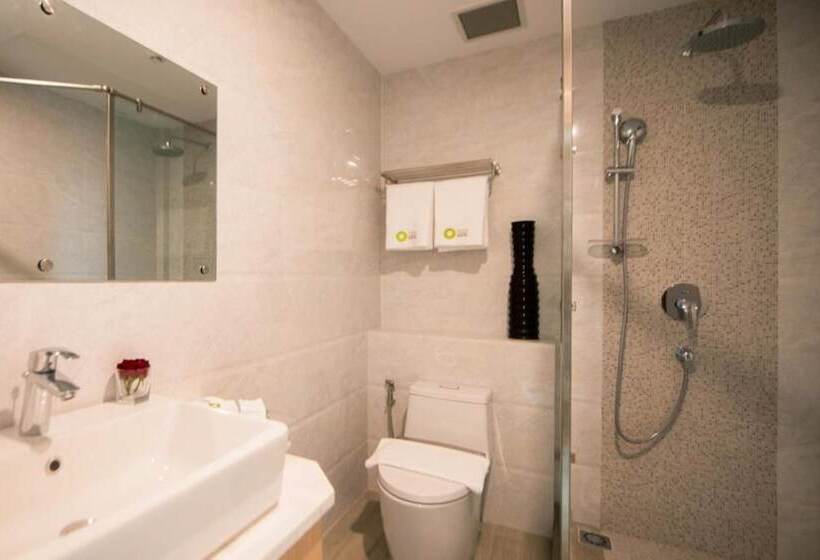 سوییت خانوادگی, Wyne