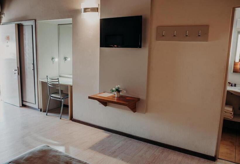 Четырехместный Номер Стандарт, Motel Aca Santa Rosa