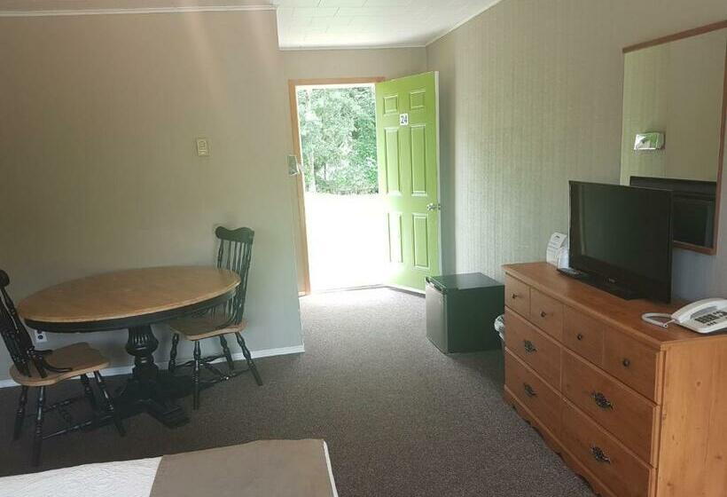 جناح, The Spirit Rock Outpost & Lodge