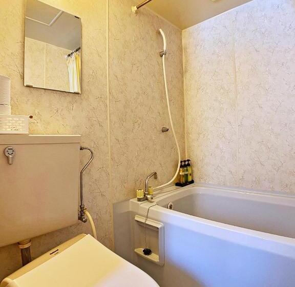 스탠다드 룸, Honjin