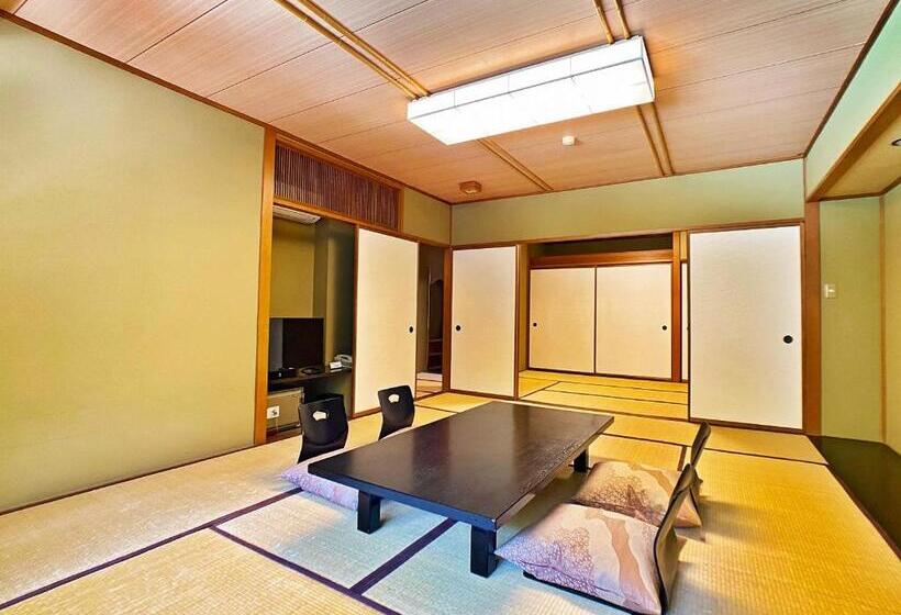 스탠다드 룸, Honjin