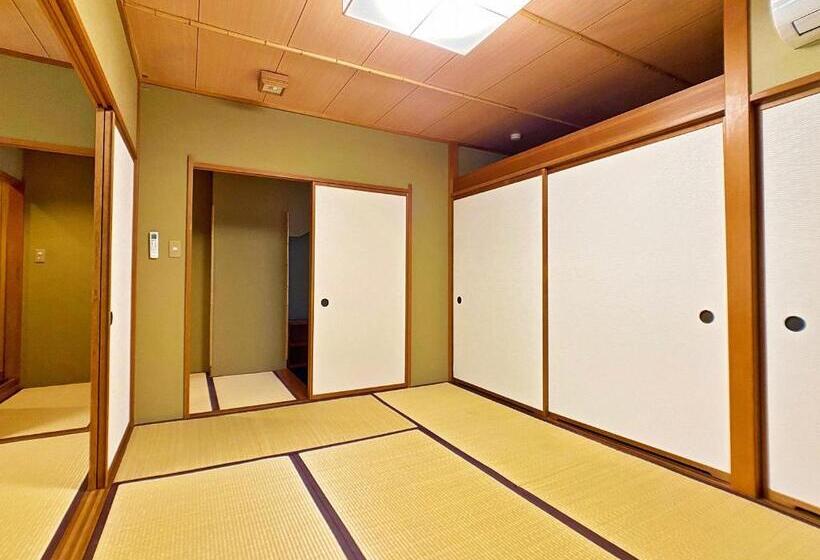 스탠다드 룸, Honjin