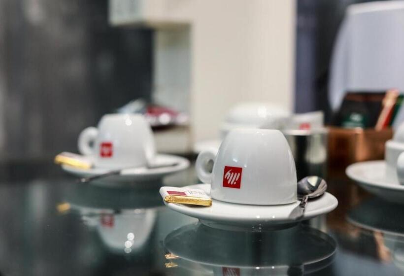 带阳台的豪华间, Diomede Rooms   Manfredi Homes&villas