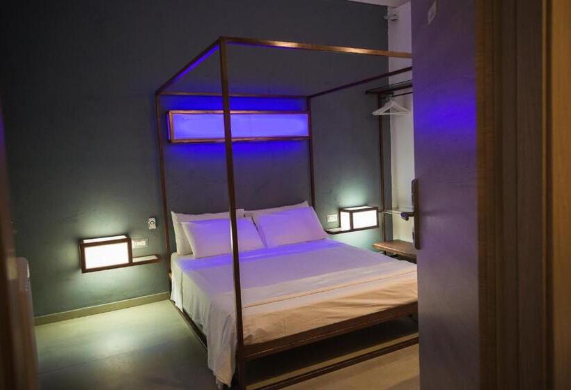 带阳台的豪华间, Diomede Rooms   Manfredi Homes&villas