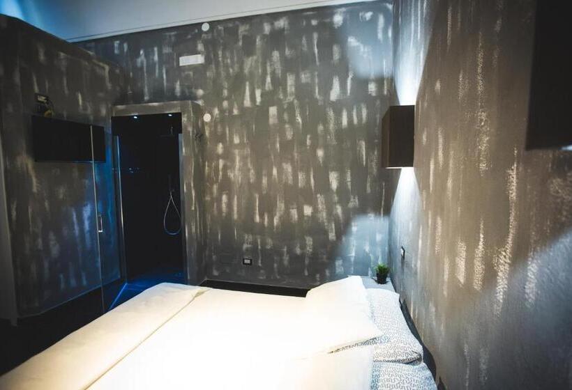 デラックスルーム, Diomede Rooms   Manfredi Homes&villas