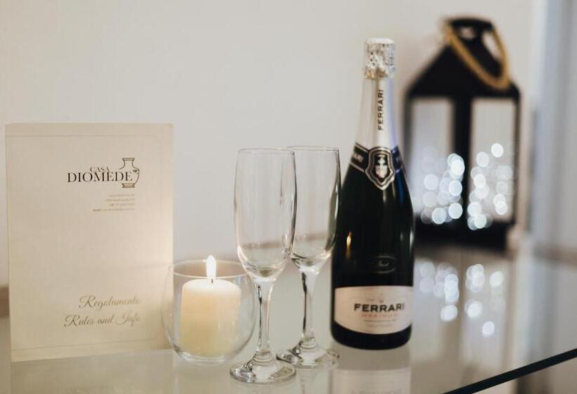 带阳台的豪华间, Diomede Rooms   Manfredi Homes&villas