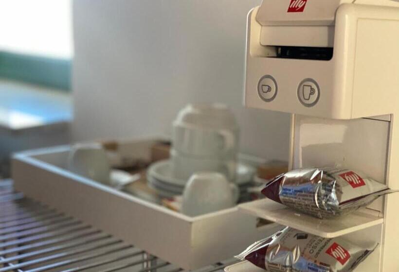 带露台的标准房间, Diomede Rooms   Manfredi Homes&villas