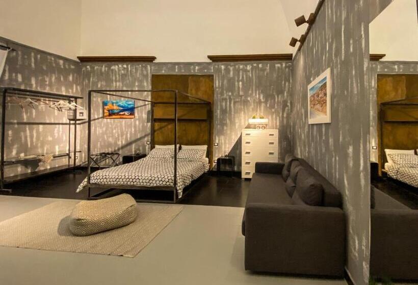 小型豪华套房, Diomede Rooms   Manfredi Homes&villas