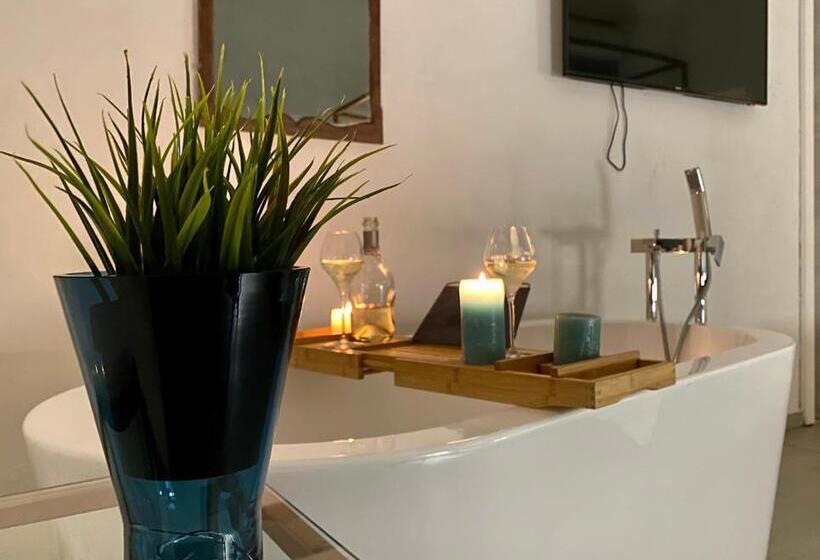 带露台的套间, Diomede Rooms   Manfredi Homes&villas