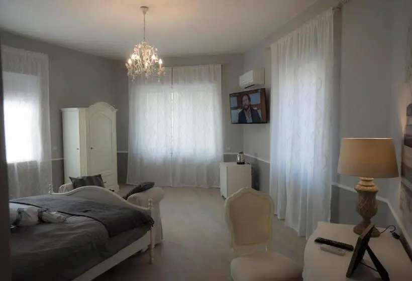 سوییت, B&b Donna Ada