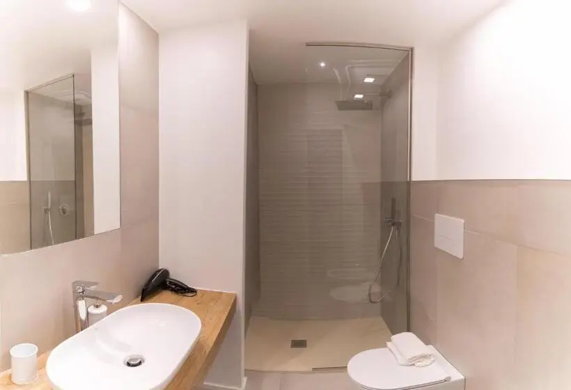 オーシャンビュースタンダードルームバルコニー付き, Antares Rooms And Suites