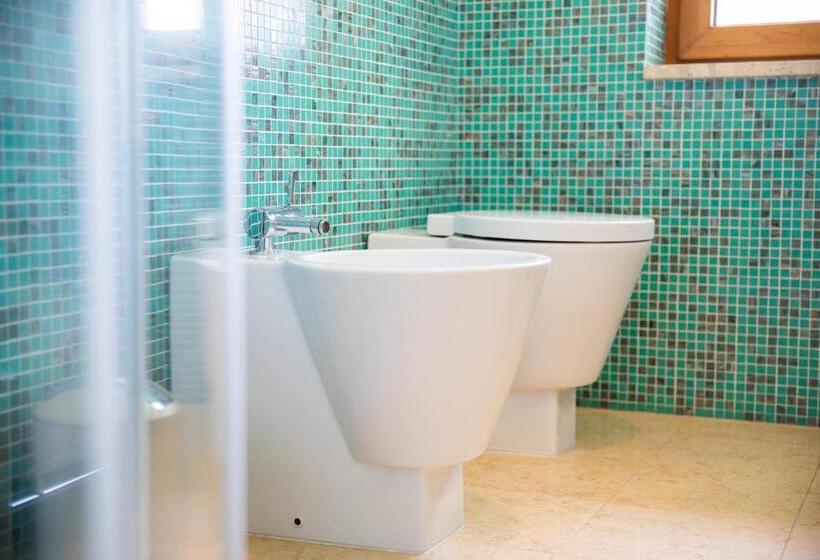 海景套房, Antares Rooms And Suites