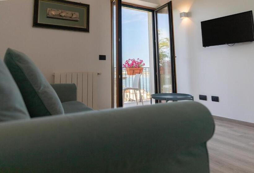 Suíte Vista Mar, Antares Rooms And Suites