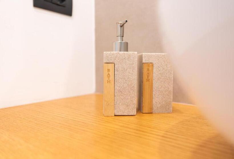 高级大房间, Antares Rooms And Suites