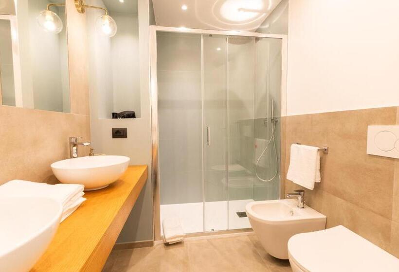 高级大房间, Antares Rooms And Suites