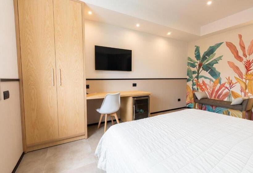 高级大房间, Antares Rooms And Suites